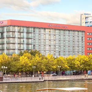 Hotel Crowne Plaza - Docklands By Ihg ****