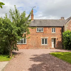 Apartment Well House Farm Flat 1 