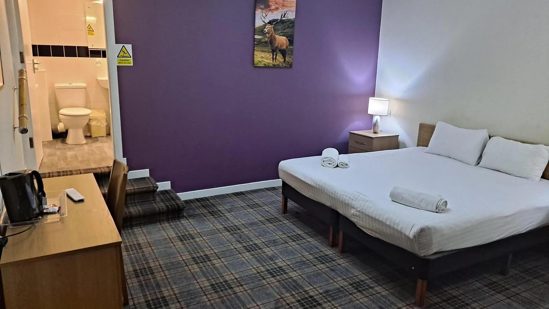 Britannia Edinburgh Hotel 3*,