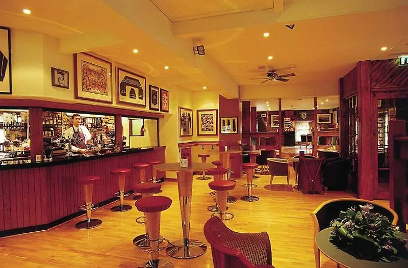 Britannia Edinburgh Hotel 3*,