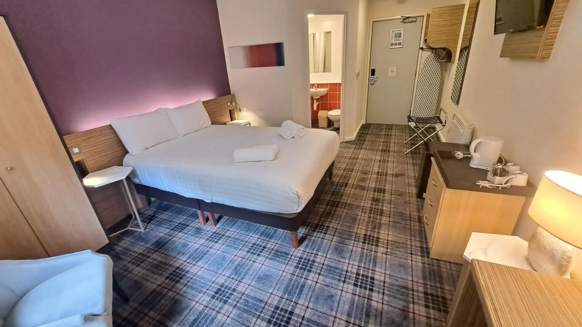 Britannia Edinburgh Hotel